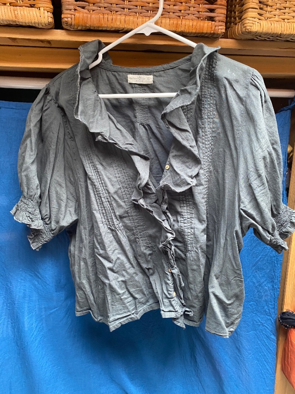 Grey Shorts Sleeve Blouse with Puff Sleeves